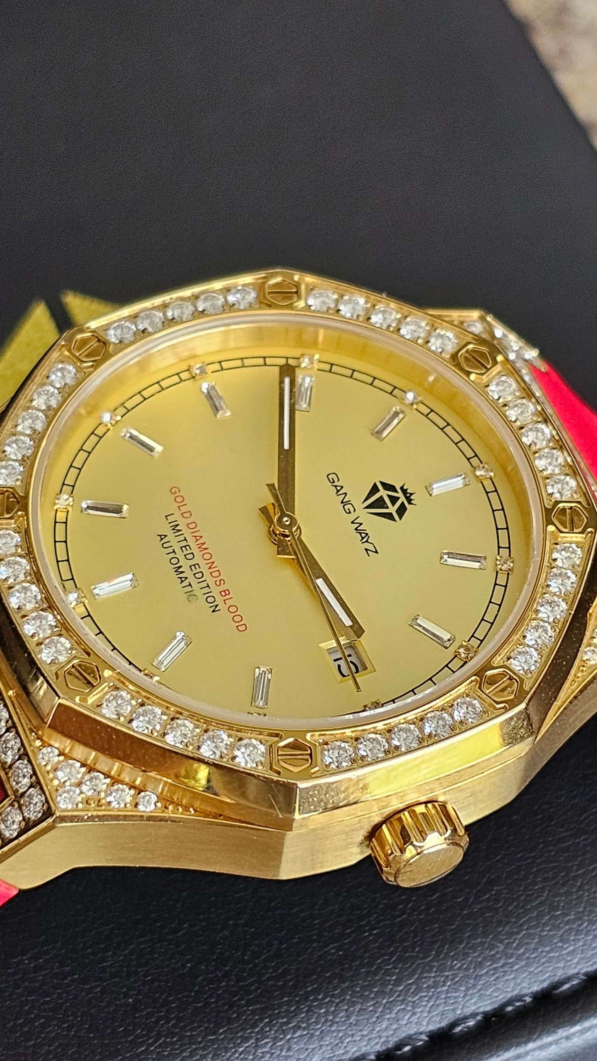 GANG WAYZ™ Official watch VVS1 Moissanite